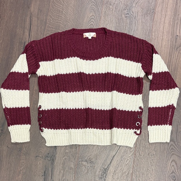 Burgundy and Beige striped Knit Sweater S - perfect condition!! - Picture 5 of 9
